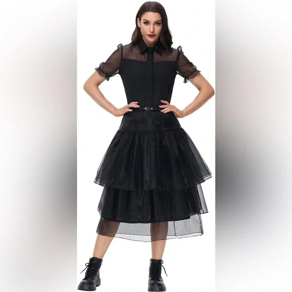 Black Dress - Picture 4 of 13